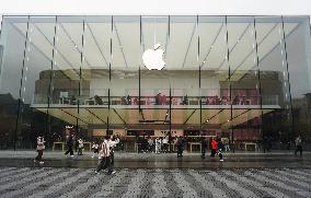 The European Union Fined Apple 500 Million Euros