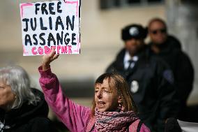 Protest For Julian Assange At Department Of Justice
