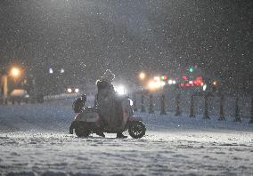 Heavy Snow Hit Fuyang