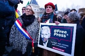 Free Julian Assange Rally - Paris