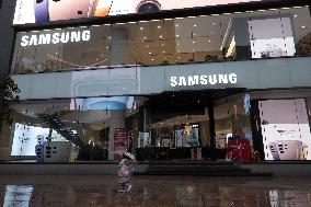 Samsung Store in Shanghai