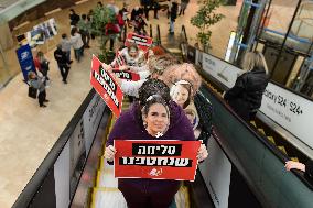 ISRAEL-TEL AVIV-HOSTAGES-PROTEST