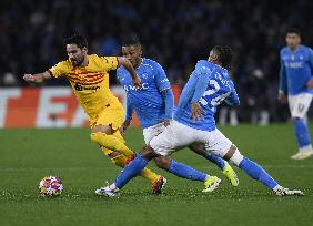 (SP)ITALY-NAPLES-FOOTBALL-CHAMPIONS LEAGUE-ROUND OF 16-NAPLES VS BARCELONA