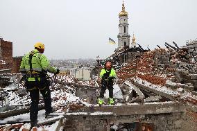 Utility workers repair consequences of Russian shelling in Kharkiv