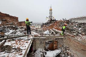 Utility workers repair consequences of Russian shelling in Kharkiv