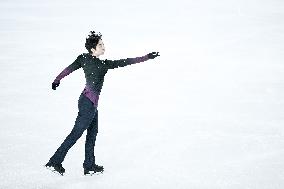 (SP)CHINA-INNER MONGOLIA-HULUN BUIR-14TH NATIONAL WINTER GAMES-FIGURE SKATING-TEAM (CN)