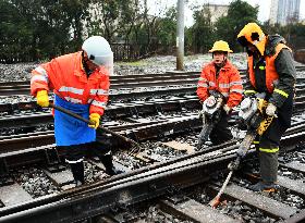 Beijing-Kowloon Railway Antifreezing Operation