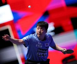 (SP)SOUTH KOREA-BUSAN-TABLE TENNIS-WORLD TEAM CHAMPIONSHIPS FINALS-MEN'S QUARTERFINAL-KOR VS DEN
