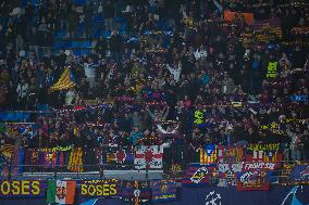 SSC Napoli v FC Barcelona - UEFA Champions League