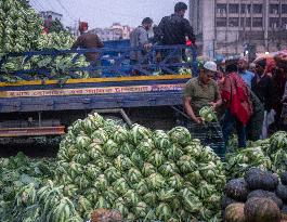 Wholsale Vegetable Market In Dhaka