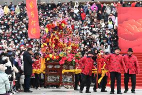Chinese Celebrate Lantern Festival in Handan