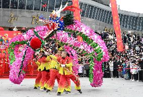 Chinese Celebrate Lantern Festival in Handan