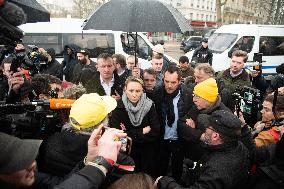 Marion Marechal Meets With Protesting Farmers - Paris