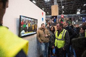 Emmanuel Macron At The Agricultural Fair - Paris