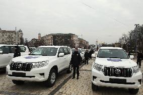 Combat vehicles conveyed to front line in Kyiv