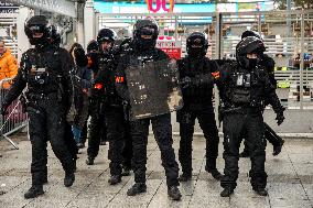 Farmers' Demonstration In Front Of The Agricultural Show - Paris