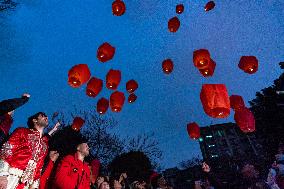 Kongmin Lanterns to Celebrate the Lantern Festival in Chongqing