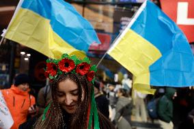 NY: People Observe The Second Anniversary Of The War In Ukraine