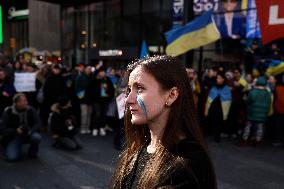 NY: People Observe The Second Anniversary Of The War In Ukraine