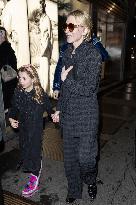 Cate Blanchett And Child Out - Milan