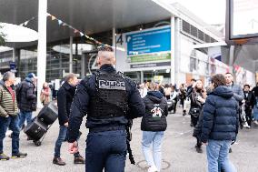 Farmers Protest At Agricultural Fair - Paris