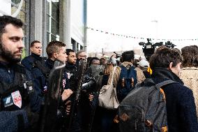 Farmers Protest At Agricultural Fair - Paris