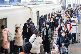 Passengers Travel at Nanjing Railway Station