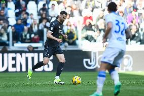 Juventus v Frosinone Calcio - Serie A TIM