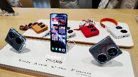 Huawei Pocket 2 Phone