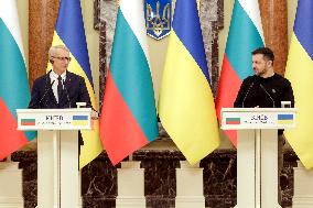 Meeting of Ukrainian President and Bulgarian PM with press in Kyiv
