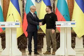 Meeting of Ukrainian President and Bulgarian PM with press in Kyiv