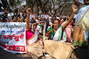 Anganwadi Workers Protest In India