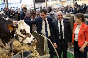 Les Republicains visit the 60th International Agriculture Fair  - Paris