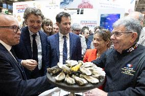 Les Republicains visit the 60th International Agriculture Fair  - Paris