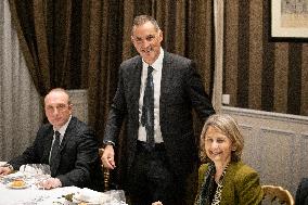 Leaders Of The Political Represented In Corsica Dinner - Paris