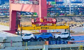 Vehicles Export From Taicang Port in Suzhou