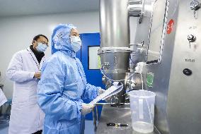 Pharmaceutical Production Competition in Huai'an
