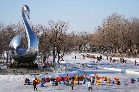 CHINA-HEILONGJIANG-HARBIN-SCENIC SPOT-SNOW SCULPTURE ART EXPO PARK-CLOSING (CN)