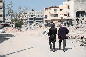 MIDEAST-GAZA CITY-DESTROYED BUILDINGS