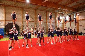 French Cheerleading Team In Preparation - Villenave-d’Ornon