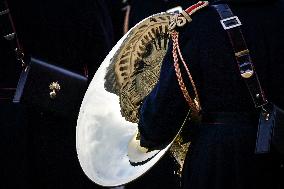 Military Honors Ceremony To Emir Of Qatar - Paris