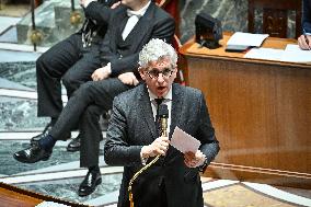 Questions To The Government - Paris