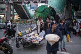 Iran-Daily Amid The Parliamentary Elections Campaigns In Tehran