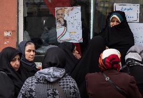 Iran-Daily Amid The Parliamentary Elections Campaigns In Tehran