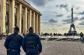 Security Near Eiffel Tower - Paris