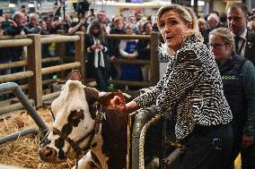 Marine Le Pen Visits The Agricultural Fair - Paris