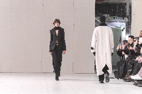 PFW - Kimkehim Runway