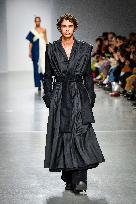 PFW - Mossi Runway