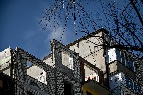 Rebuilding houses in Zaporizhzhia