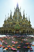 Big Buddhist Temple in Xishuangbanna